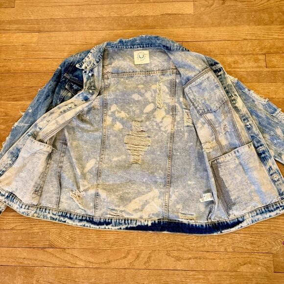 Fantastic Fawn blue white distressed denim jacket size large L 
b15 - Picture 4 of 10